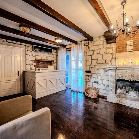 Aleysim Alacati-design Als