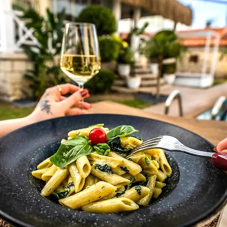 Aleysim Otel - Alacati فندق ألاتشاتي